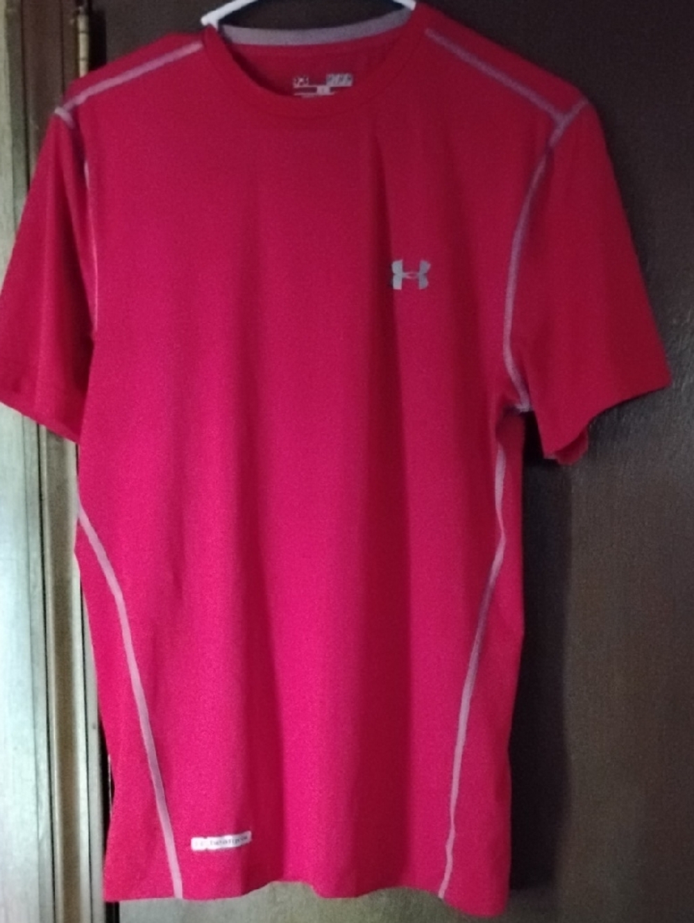 Under Armour Red Drifit Moist Wicking Short-Sleeve Performance Tee